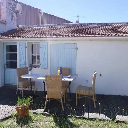 Maison Renovee Avec Jardin, Proche Plage, 4 Couchages, - Fr-1-224b-744 * بارْباتْرْ