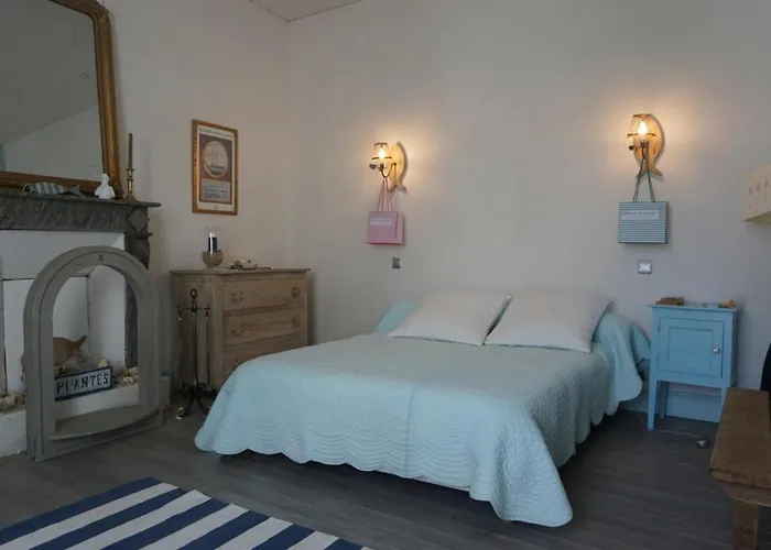 Maison Renovee Avec Jardin, Proche Plage, 4 Couchages, - Fr-1-224b-744